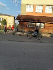 do_skoly_na_bicykli_002.jpg