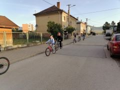 do_skoly_na_bicykli_004.jpg