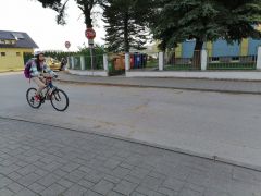 do_skoly_na_bicykli_024.jpg