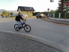 do_skoly_na_bicykli_033.jpg